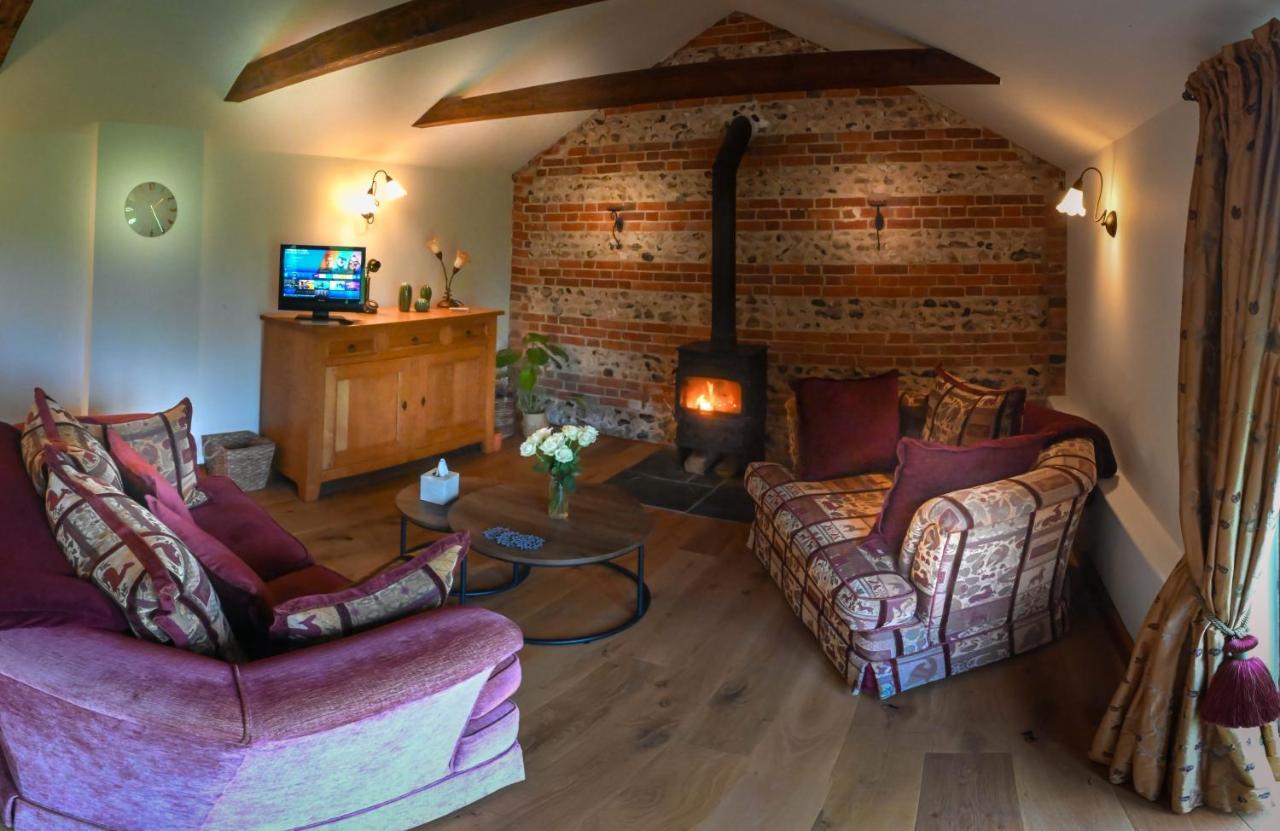 Villa The Tool Shed Wimborne Minster Esterno foto